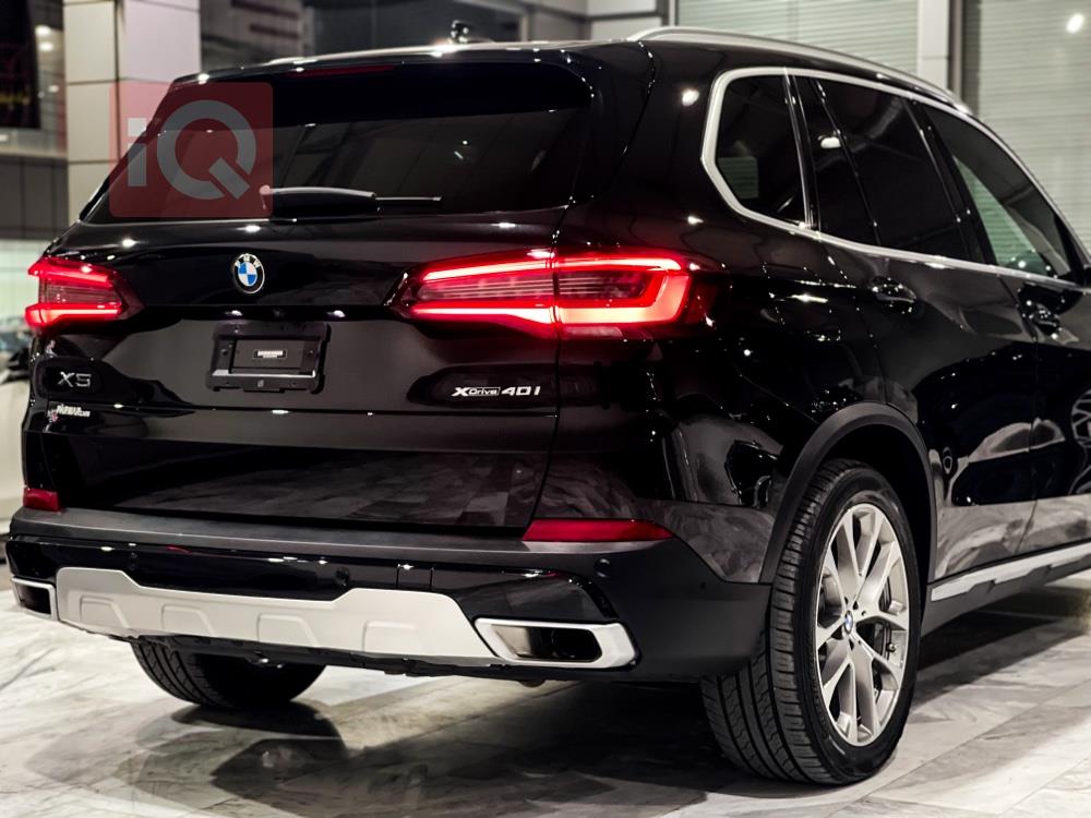 بی ئێم دەبڵیو X5